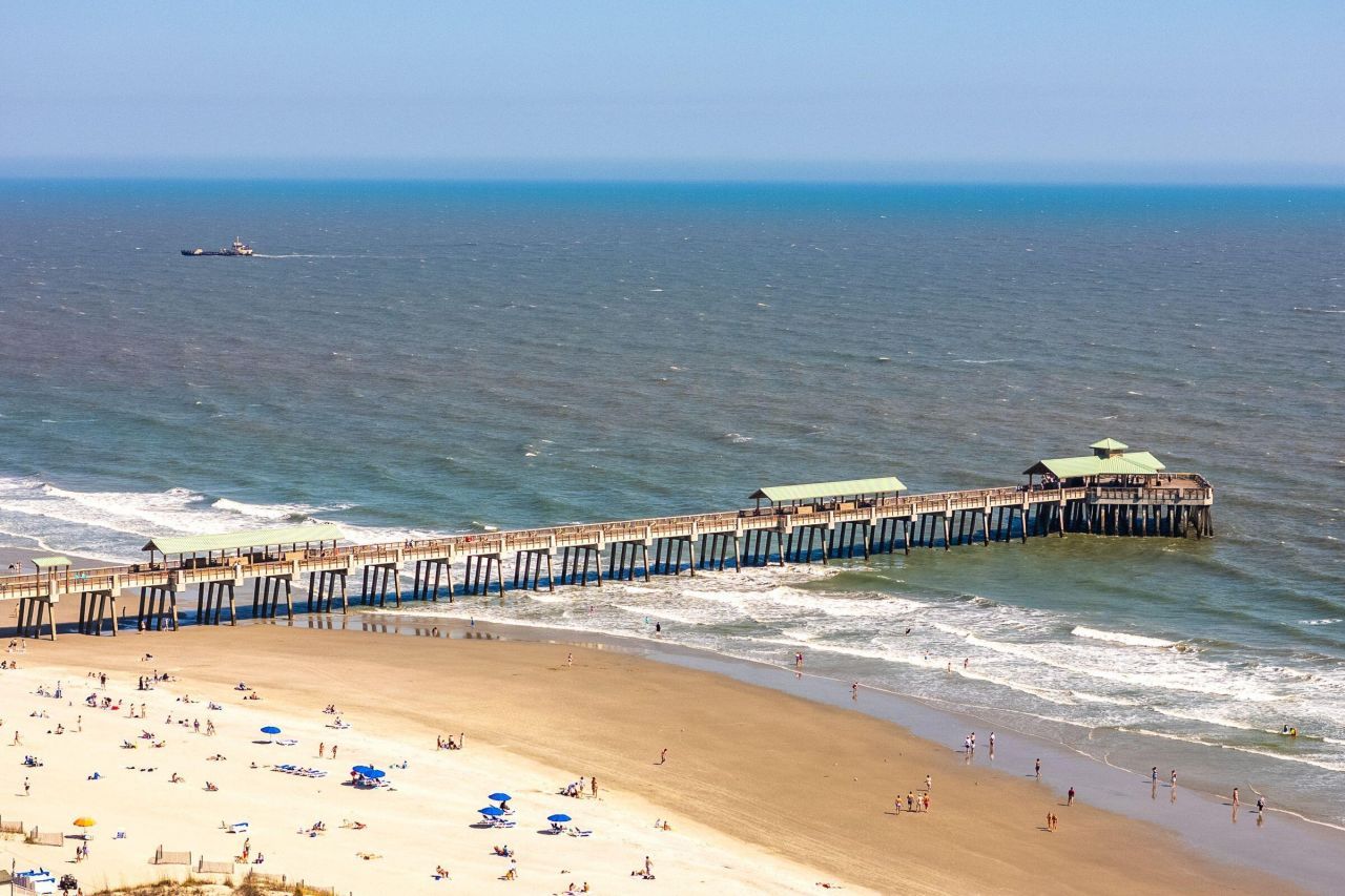 214 W Cooper Photo 76