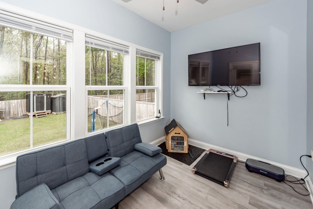 115 Sycamore Drive Photo 19