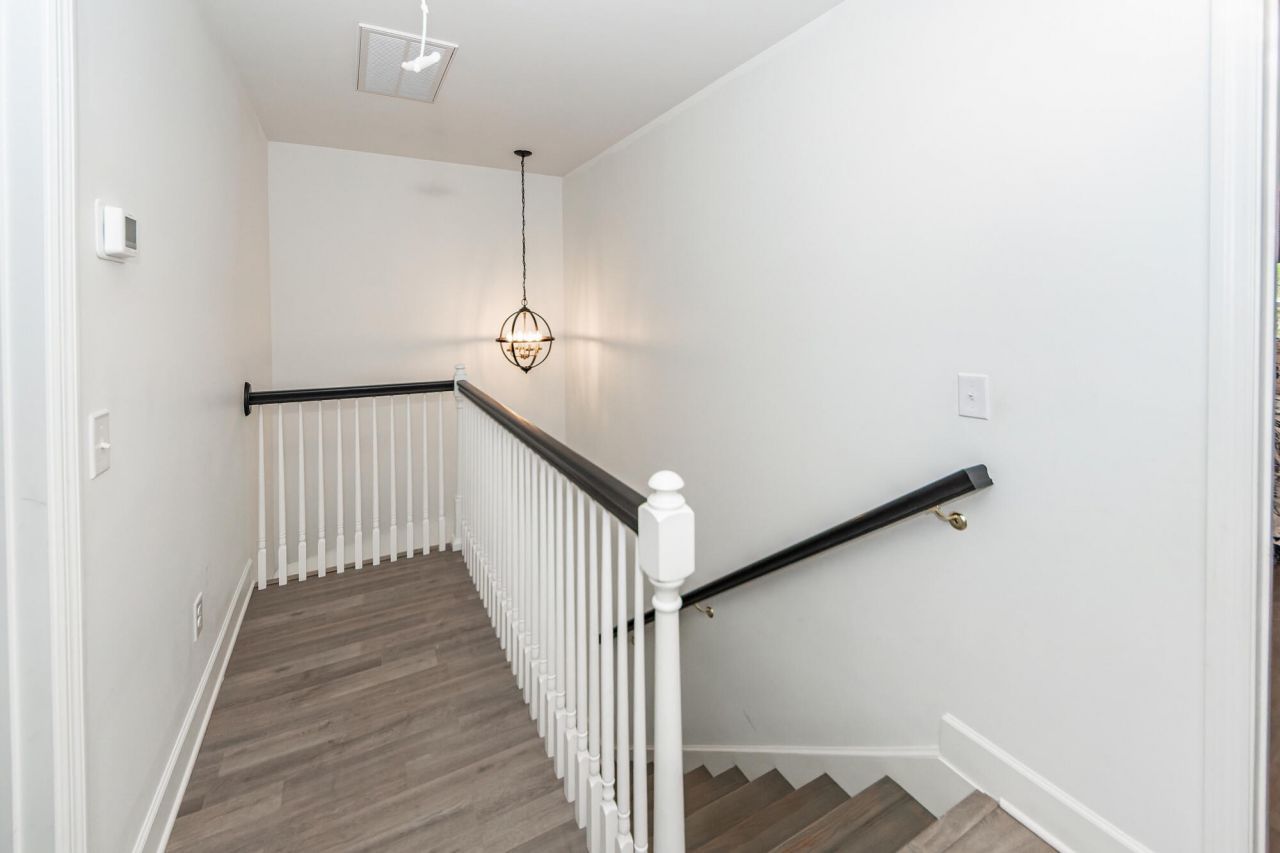 115 Sycamore Drive Photo 22