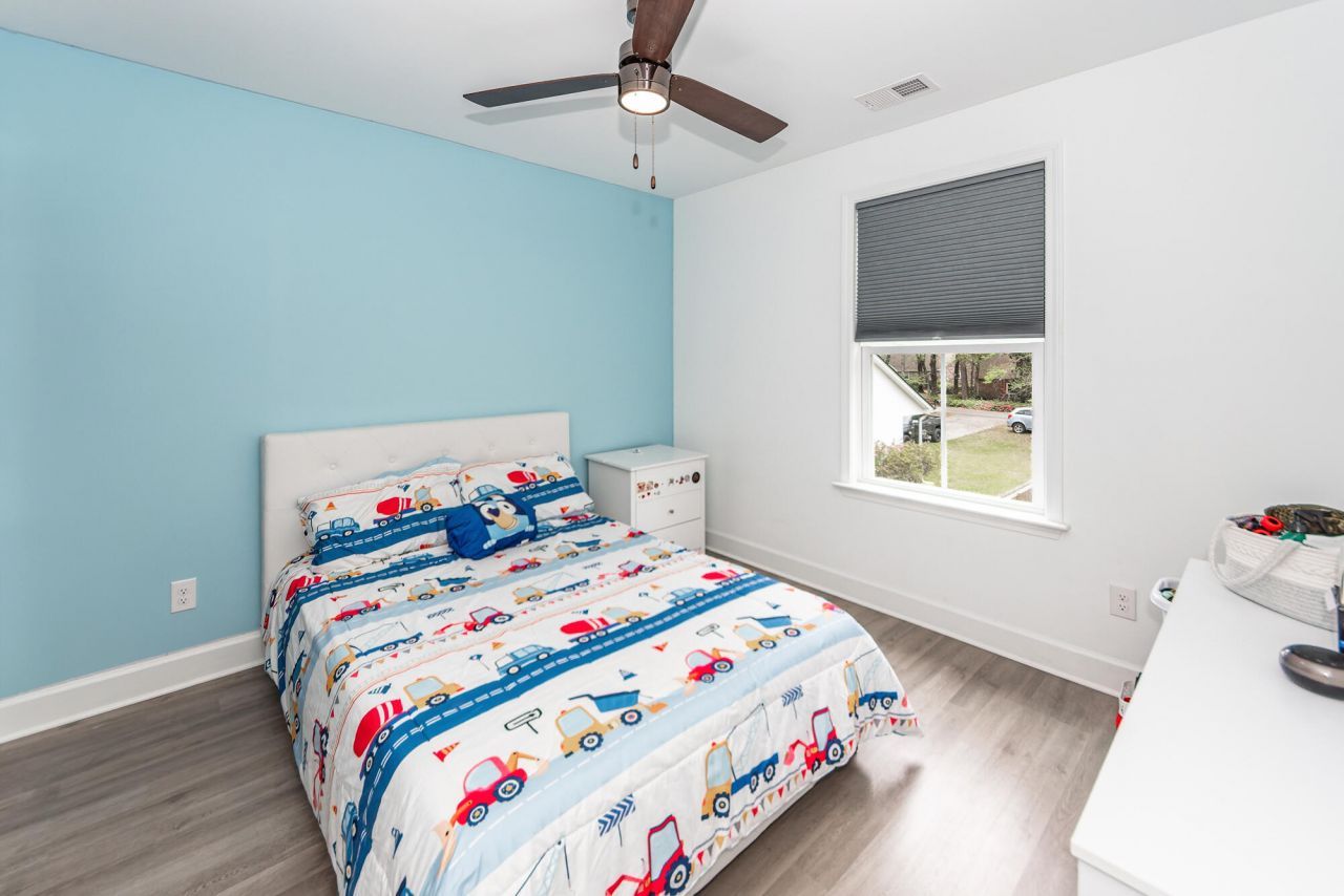 115 Sycamore Drive Photo 31