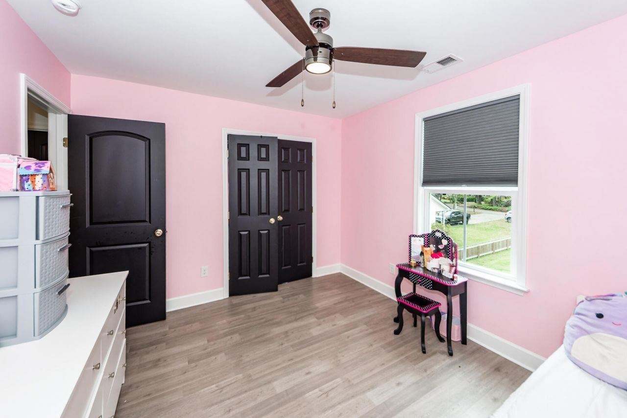 115 Sycamore Drive Photo 36