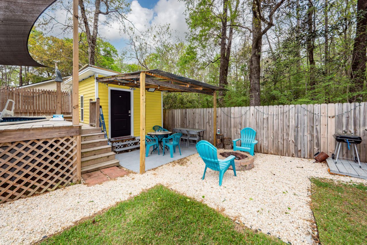 115 Sycamore Drive Photo 40