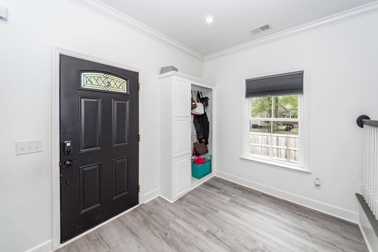 115 Sycamore Drive Photo 5