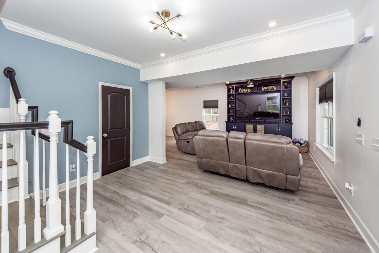 115 Sycamore Drive Photo 6