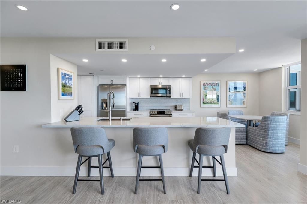 6101 Pelican Bay Blvd, Unit 305, Naples, FL 34108 Photo