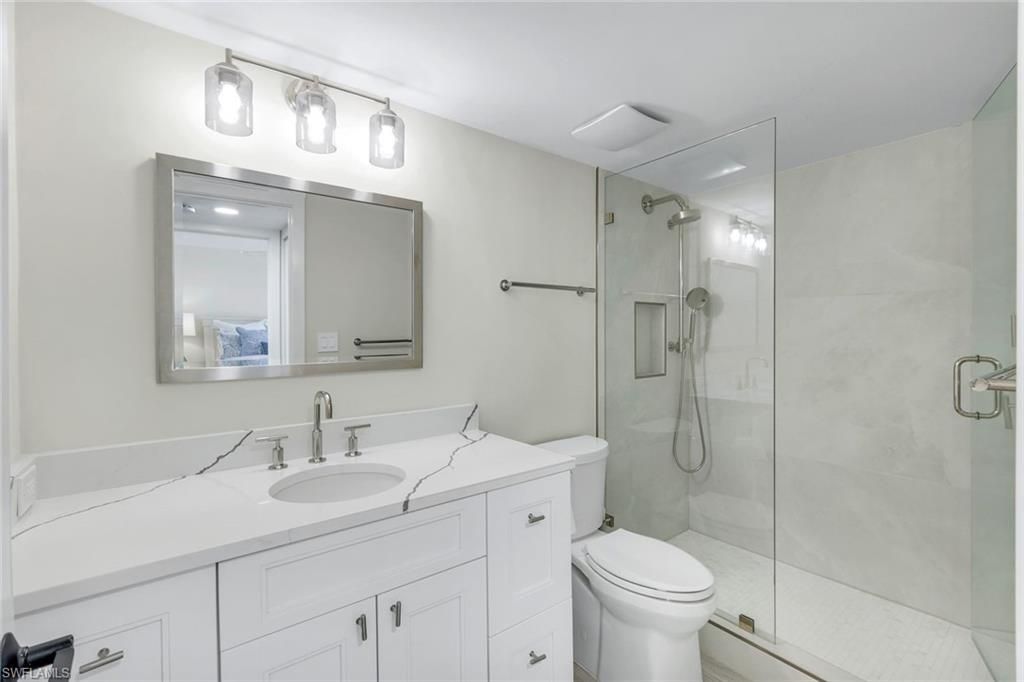 6101 Pelican Bay Blvd, Unit 305, Naples, FL 34108 Photo