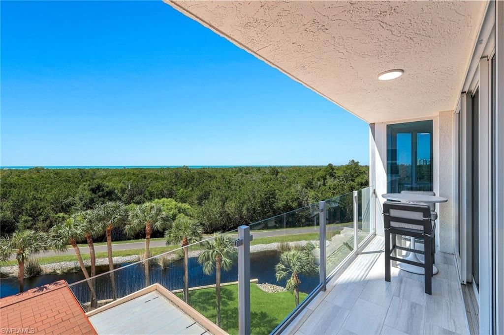 6101 Pelican Bay Blvd, Unit 305, Naples, FL 34108 Photo