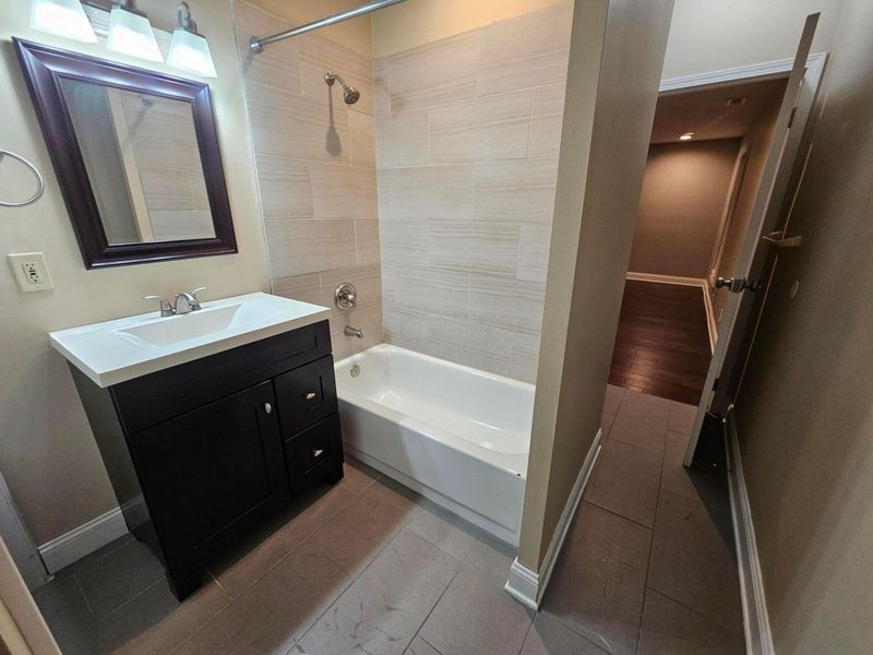 402 W 3rd Avenue, Unit apt 2, Columbus, OH 43201 Photo 13