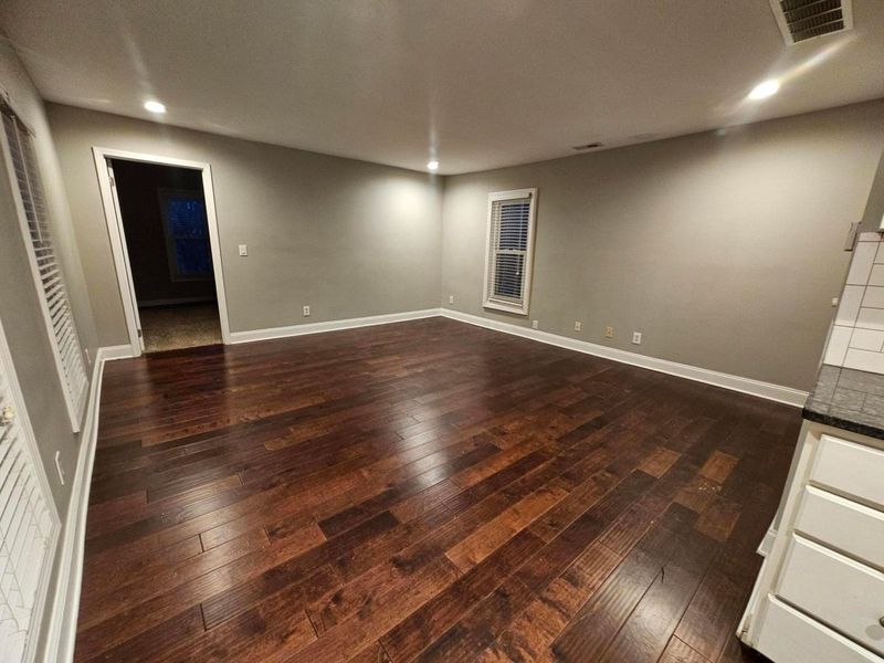 402 W 3rd Avenue, Unit apt 2, Columbus, OH 43201 Photo 3