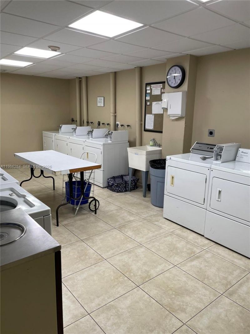 900 NE 18th Ave , Unit 206, Fort Lauderdale, FL 33304 Photo