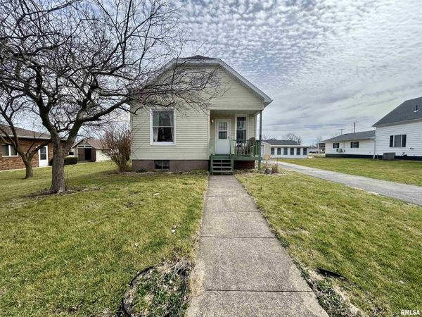 404 SOUTH Street, Morrisonville, IL 62546