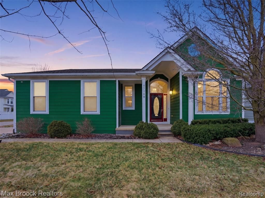 57103 Decora Park Boulevard, New Haven Vlg, MI 48048 Main Photo