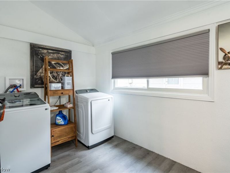 1524 Hollywood Street NE, Warren, OH 44483 Photo 22