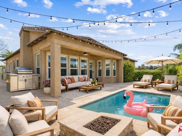 37 Shoreline Drive, Rancho Mirage, CA 92270