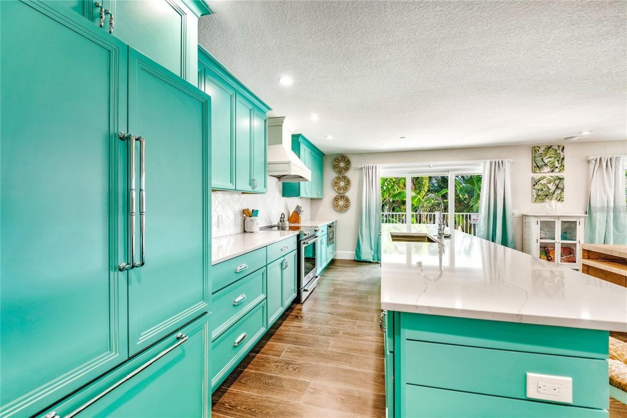 336 Avenida De Mayo, Sarasota, FL 34242 Photo