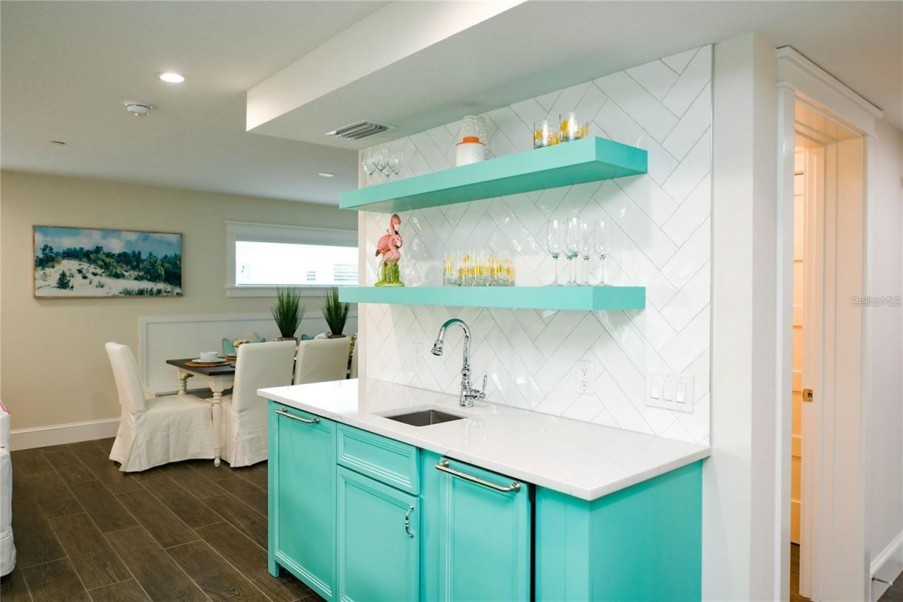 336 Avenida De Mayo, Sarasota, FL 34242 Photo