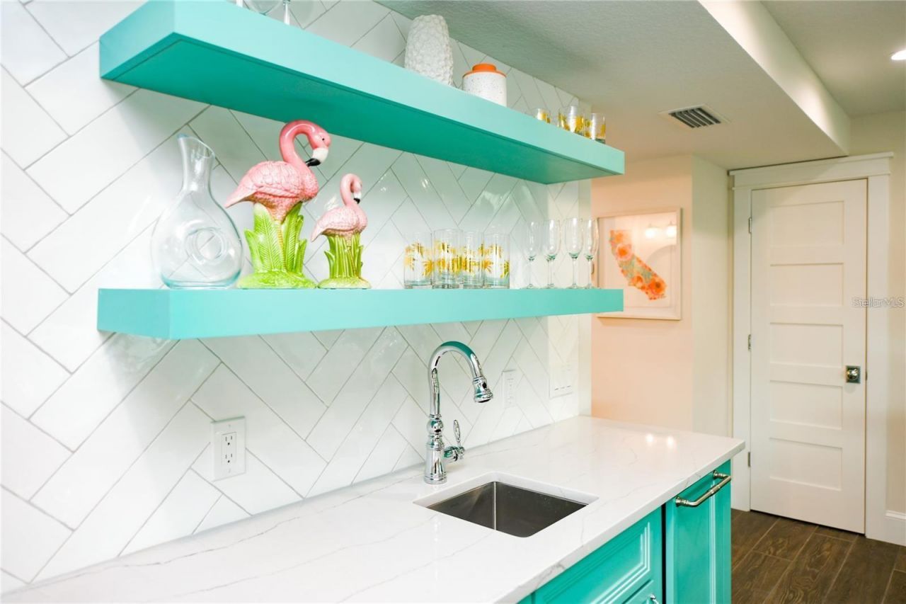 336 Avenida De Mayo, Sarasota, FL 34242 Photo