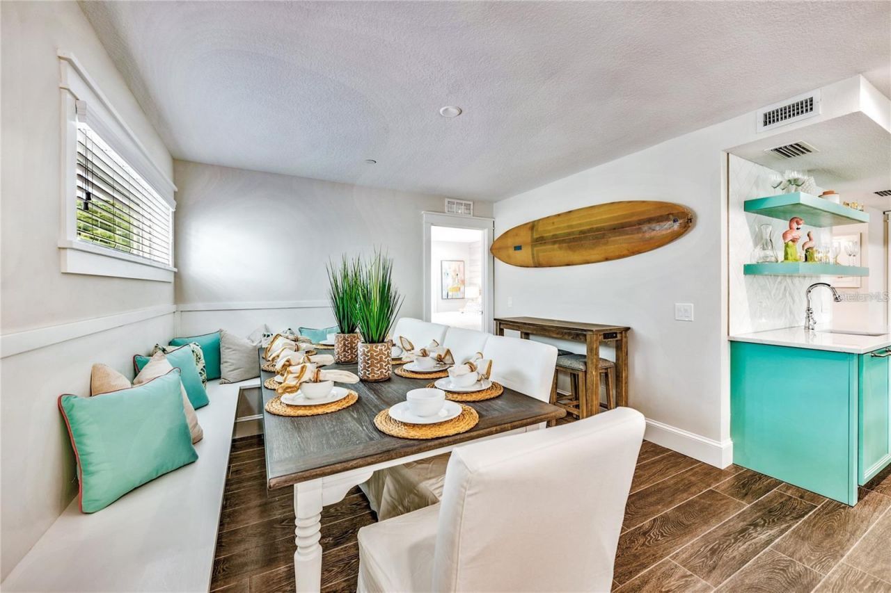 336 Avenida De Mayo, Sarasota, FL 34242 Photo