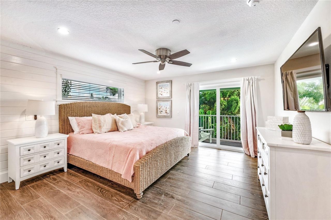 336 Avenida De Mayo, Sarasota, FL 34242 Photo