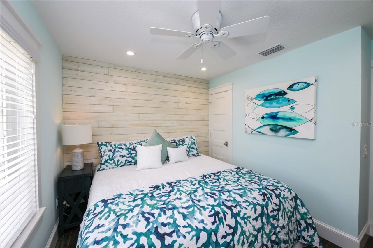 336 Avenida De Mayo, Sarasota, FL 34242 Photo