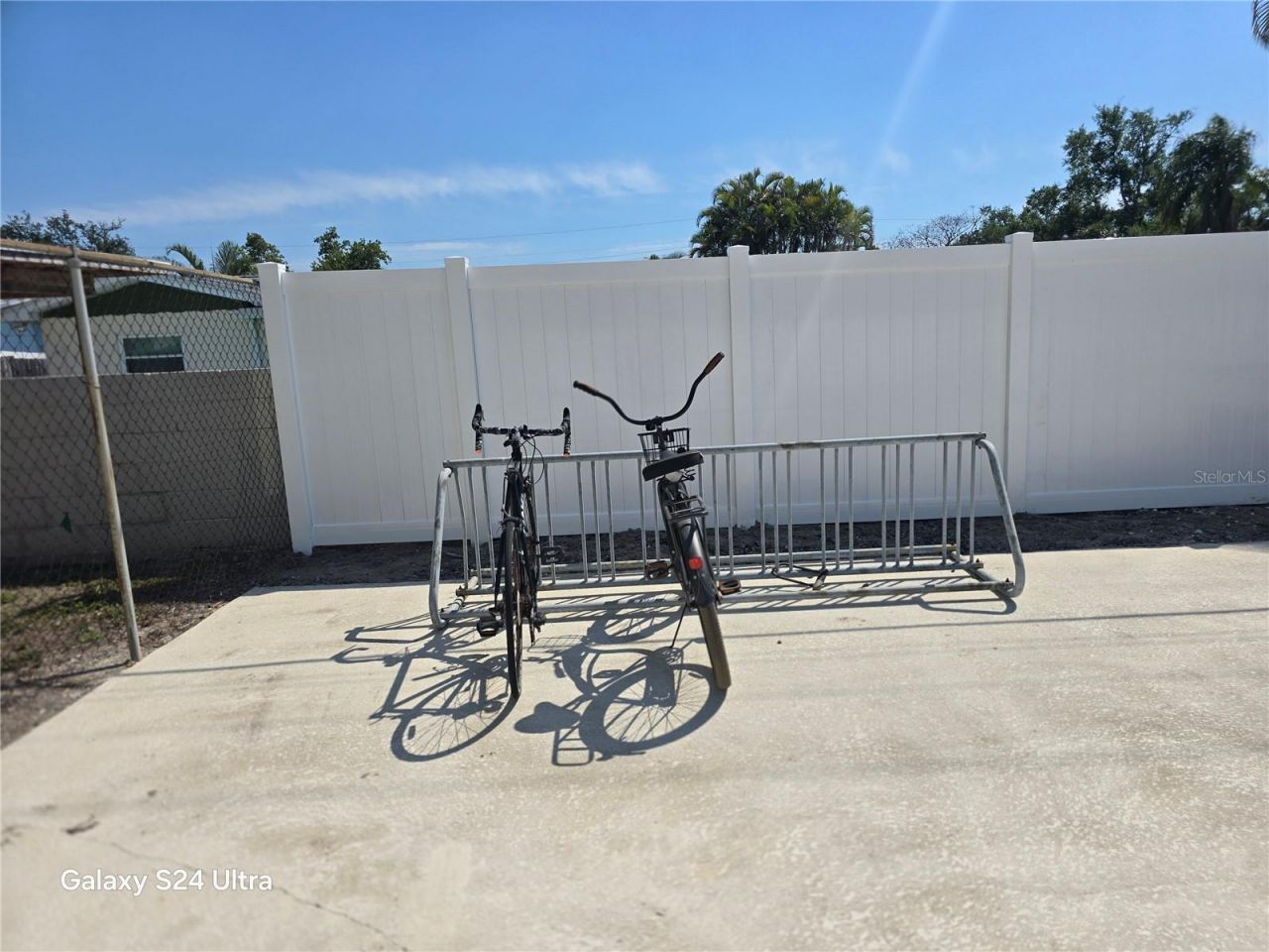 6044 22nd Avenue N, Unit 2, Saint Petersburg, FL 33710 Photo