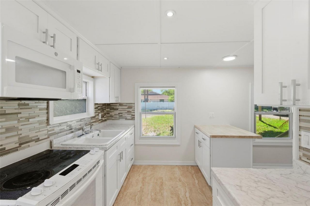 3241 Laurel Ave , Clearwater, FL 33762 Photo