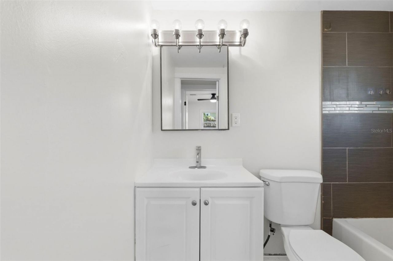 3241 Laurel Ave , Clearwater, FL 33762 Photo