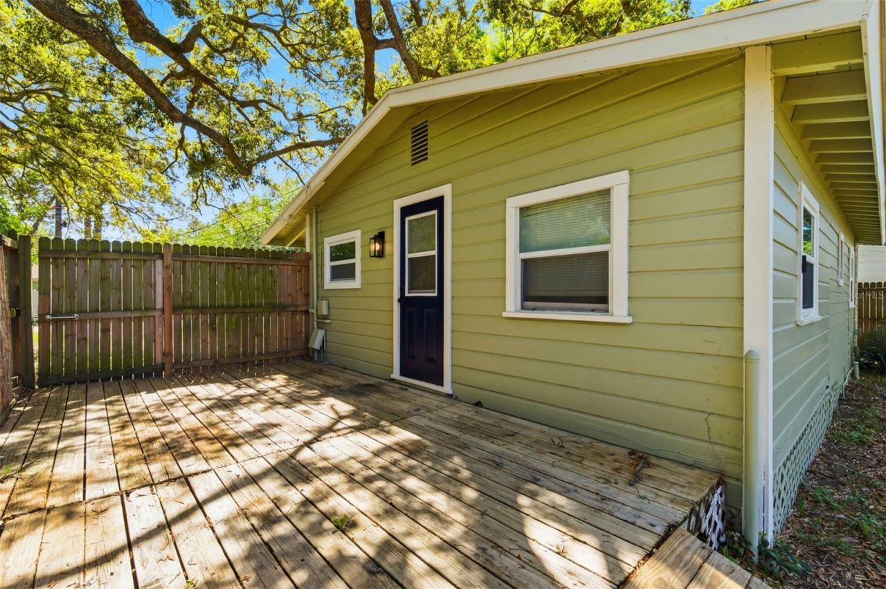 3241 Laurel Ave , Clearwater, FL 33762 Photo