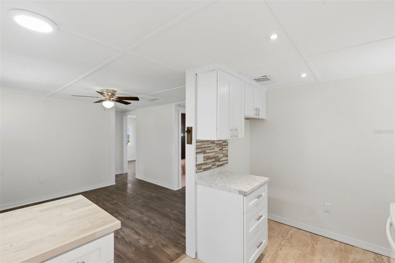 3241 Laurel Ave , Clearwater, FL 33762 Photo