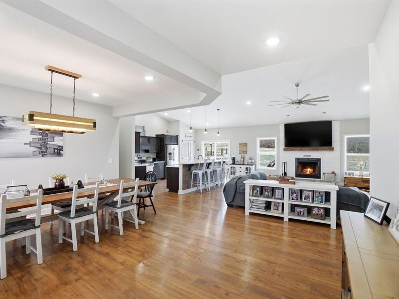 18686 Ringgold Southern Road, Circleville, OH 43113 Photo 23