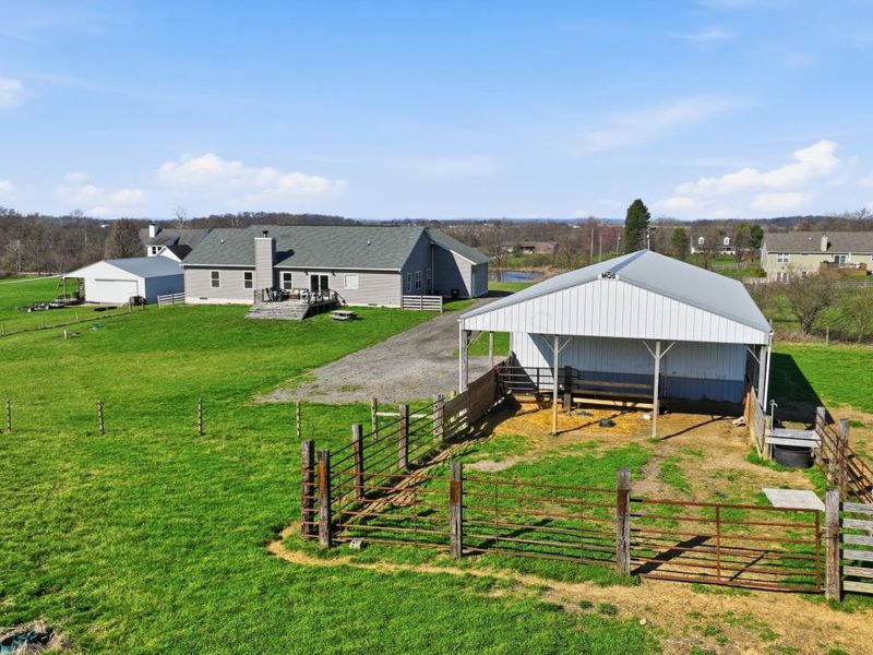 18686 Ringgold Southern Road, Circleville, OH 43113 Photo 5