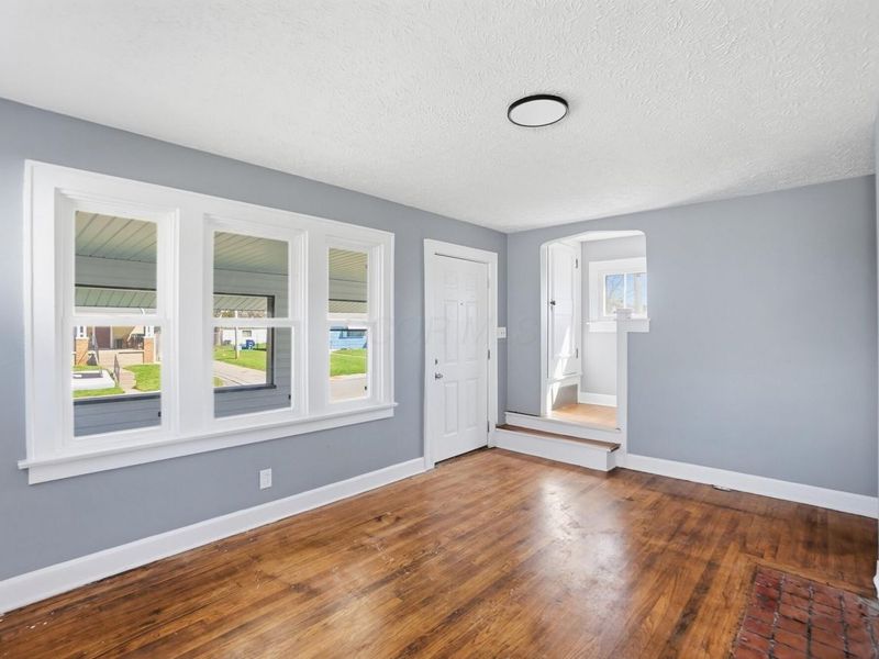 1837 Robert Street , Columbus, OH 43224 Photo 11