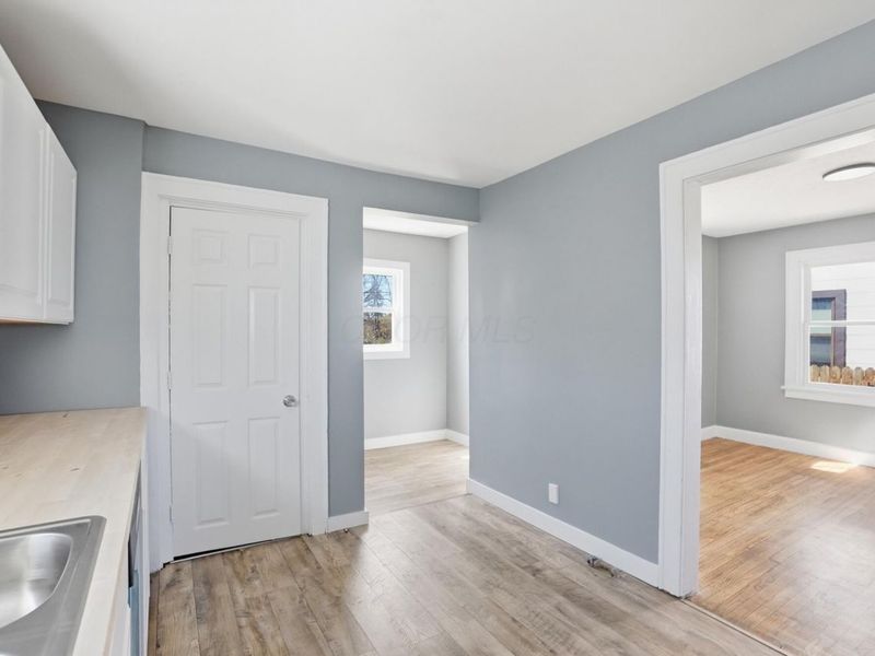 1837 Robert Street , Columbus, OH 43224 Photo 20