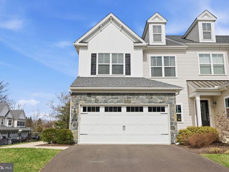 15 Spring Mill Drive, Ivyland, PA 18974 Main Photo