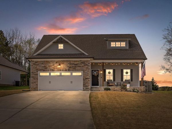 8145 Cobblestone Drive, Cleveland, TN 37311
