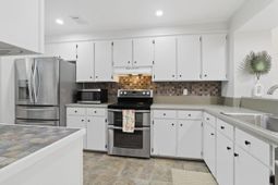 1162 Shadow Lake Circle photo 4