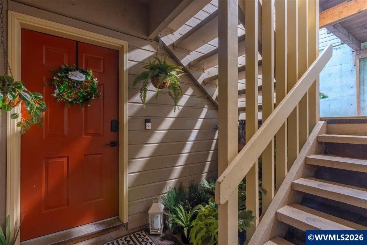 2550 NW Princess #102 St, Corvallis, OR 97330 Main Photo