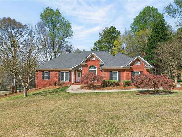129 Oak Walk, Villa Rica, GA 30180