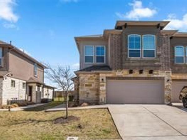 407 Epiphany LN, Pflugerville, TX 78660