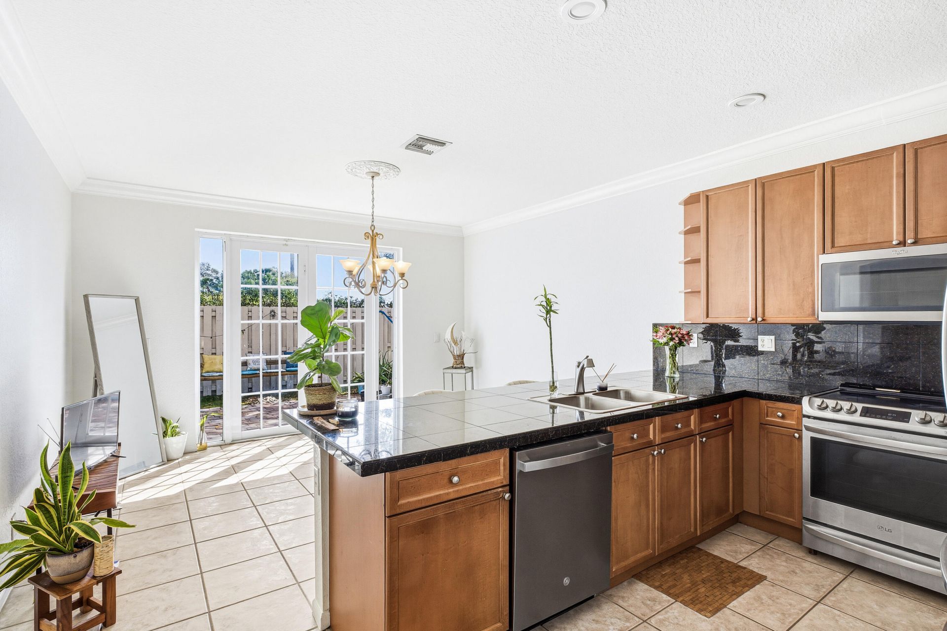 4172 Lake Tahoe Circle, West Palm Beach, FL 33409 Photo