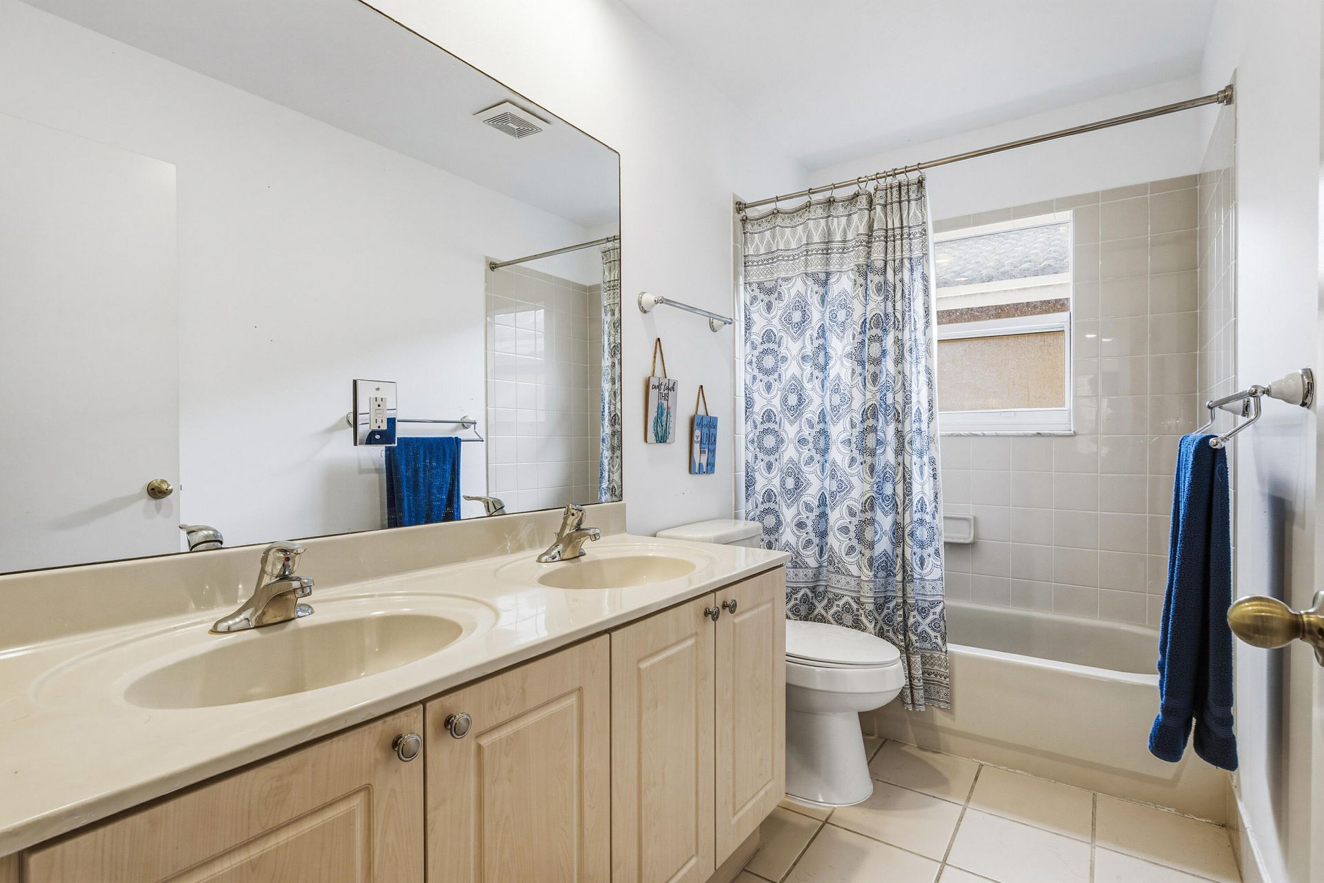 4172 Lake Tahoe Circle, West Palm Beach, FL 33409 Photo