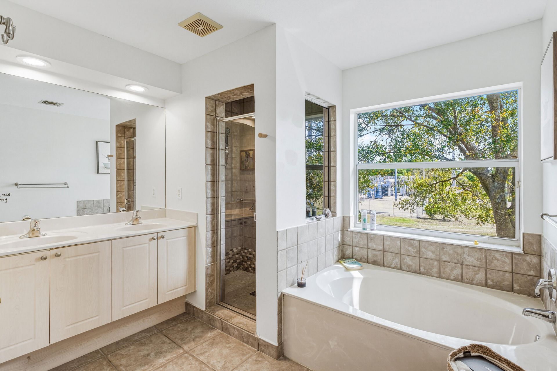 4172 Lake Tahoe Circle, West Palm Beach, FL 33409 Photo