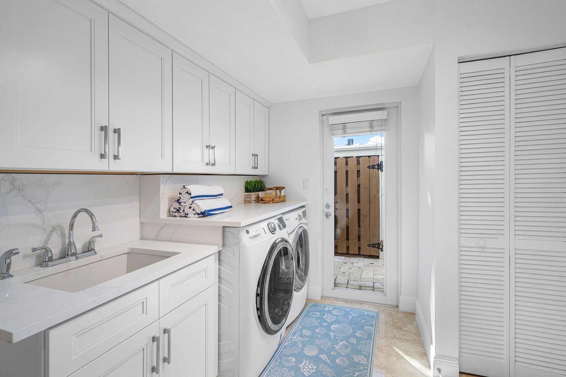 820 Palm Trail, Delray Beach, FL 33483 Photo