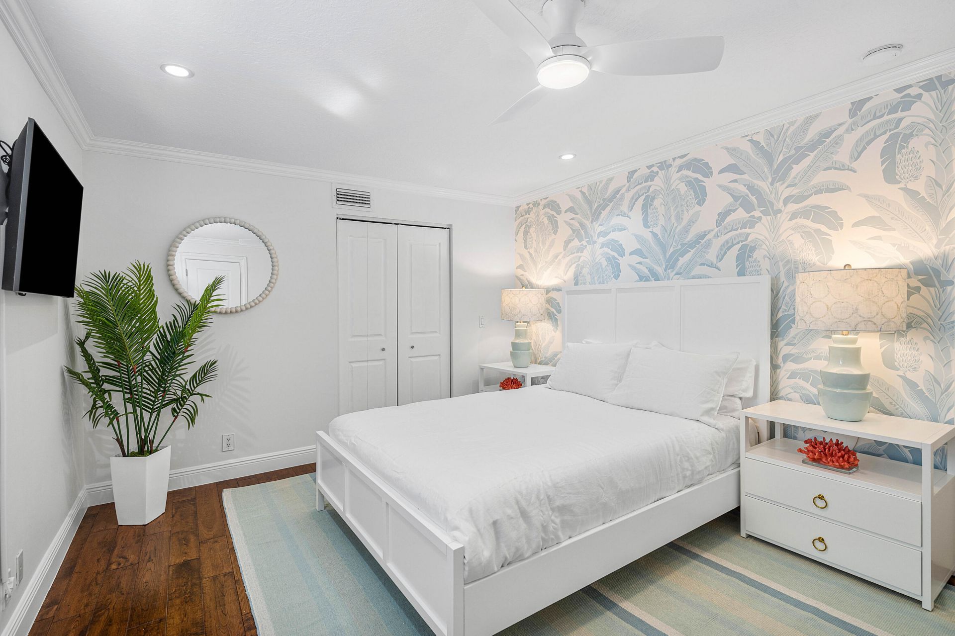 820 Palm Trail, Delray Beach, FL 33483 Photo