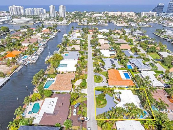 2840 NE 26th Court, Fort Lauderdale, FL 33306