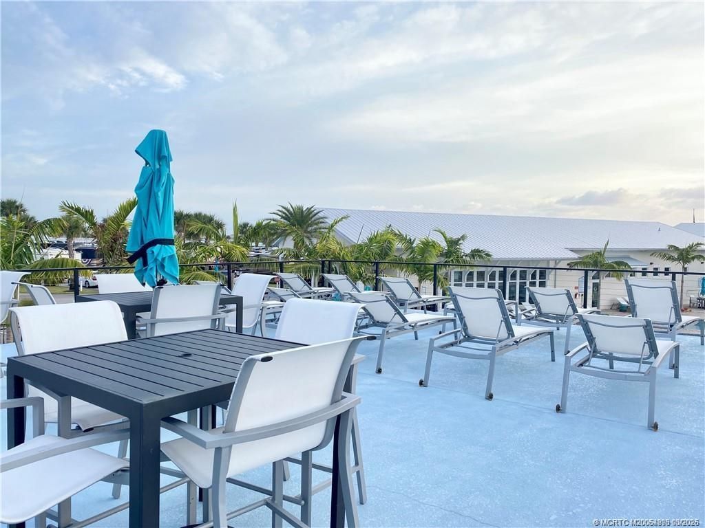 138 NE Coastal Drive, Jensen Beach, FL 34957 Photo