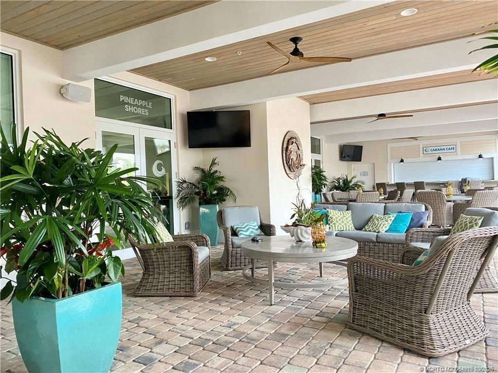 138 NE Coastal Drive, Jensen Beach, FL 34957 Photo