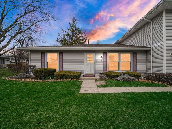 15348 Holly Court , Unit D, Oak Forest, IL 60452