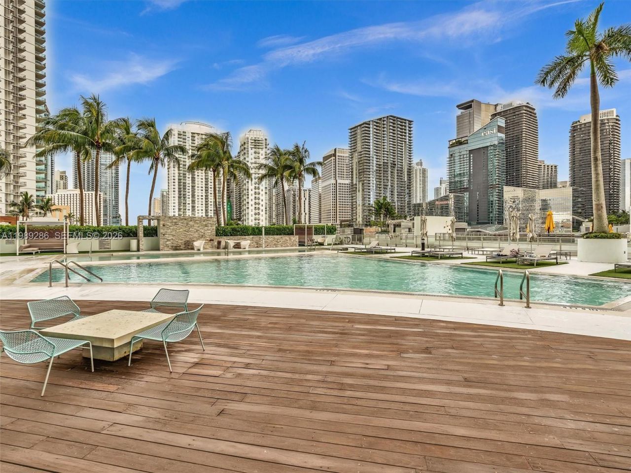 90 SW 3rd St , Unit 2013, Miami, FL 33130 Photo