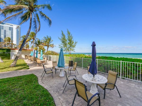 1936 S Ocean Dr , Unit 2D, Hallandale Beach, FL 33009
